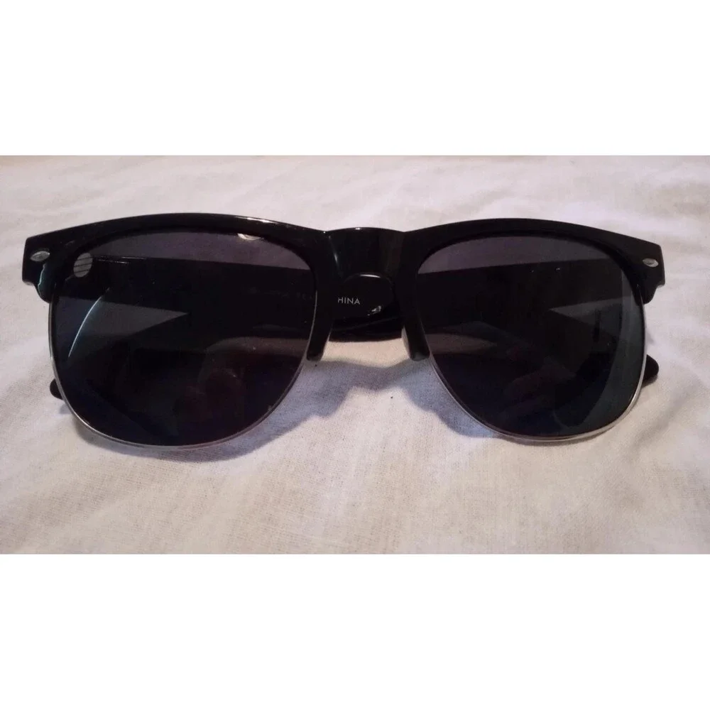 Foster Grant Swak Sunglasses Style CHOICES - NEW